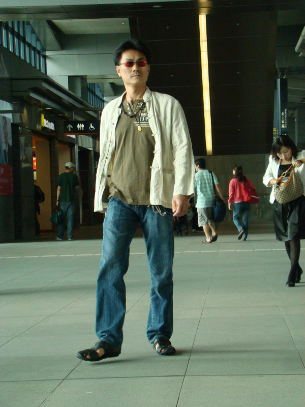 台灣鐵路旅遊攝影高鐵台灣高鐵台中烏日站旅客特寫篇攝影照片219