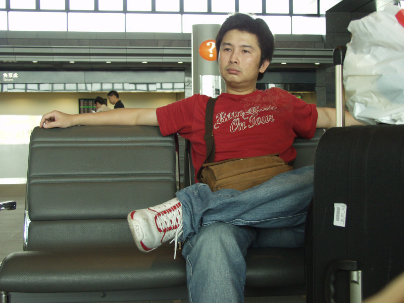 台灣鐵路旅遊攝影高鐵台灣高鐵台中烏日站旅客特寫篇攝影照片304