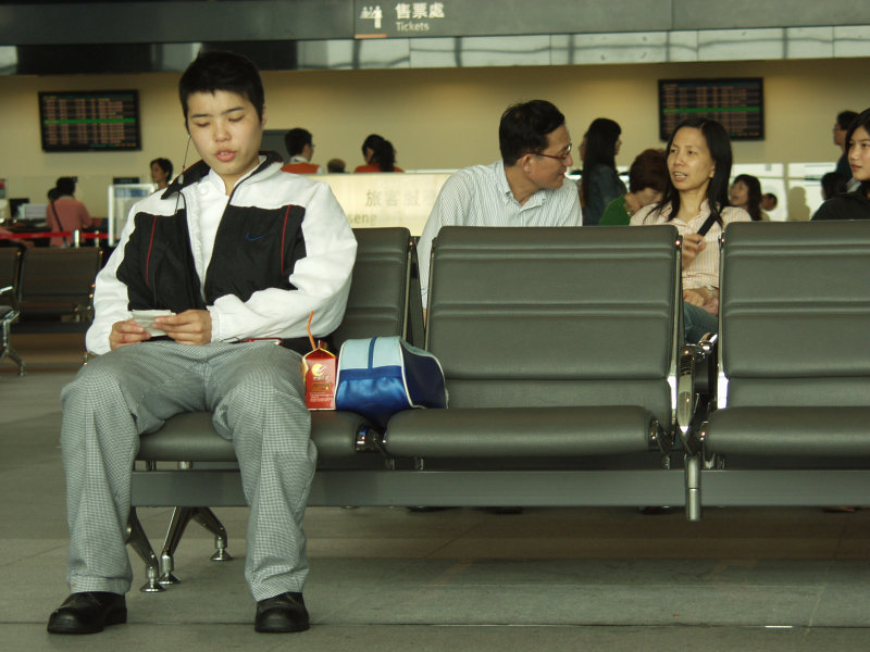 台灣鐵路旅遊攝影高鐵台灣高鐵台中烏日站旅客特寫篇攝影照片310