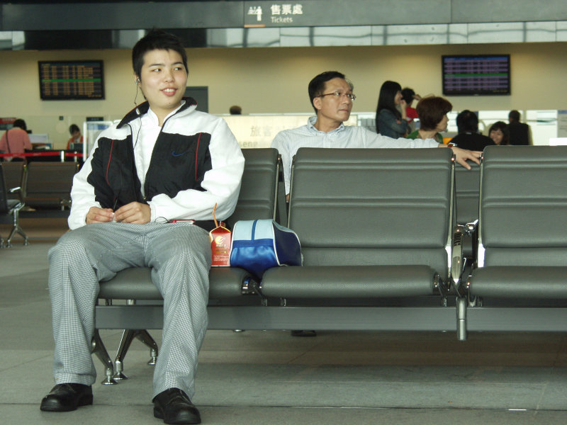 台灣鐵路旅遊攝影高鐵台灣高鐵台中烏日站旅客特寫篇攝影照片313
