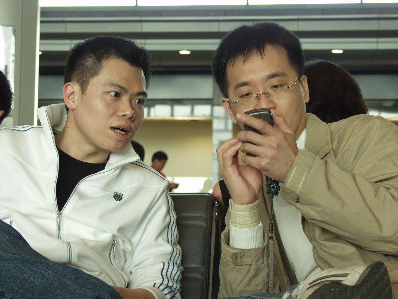 台灣鐵路旅遊攝影高鐵台灣高鐵台中烏日站旅客特寫篇攝影照片330