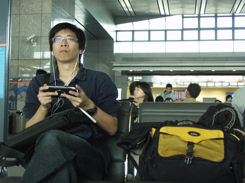 台灣鐵路旅遊攝影高鐵台灣高鐵台中烏日站旅客特寫篇攝影照片406